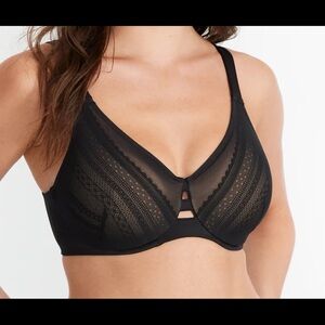 NWT Spanx minimized bra, size 34G